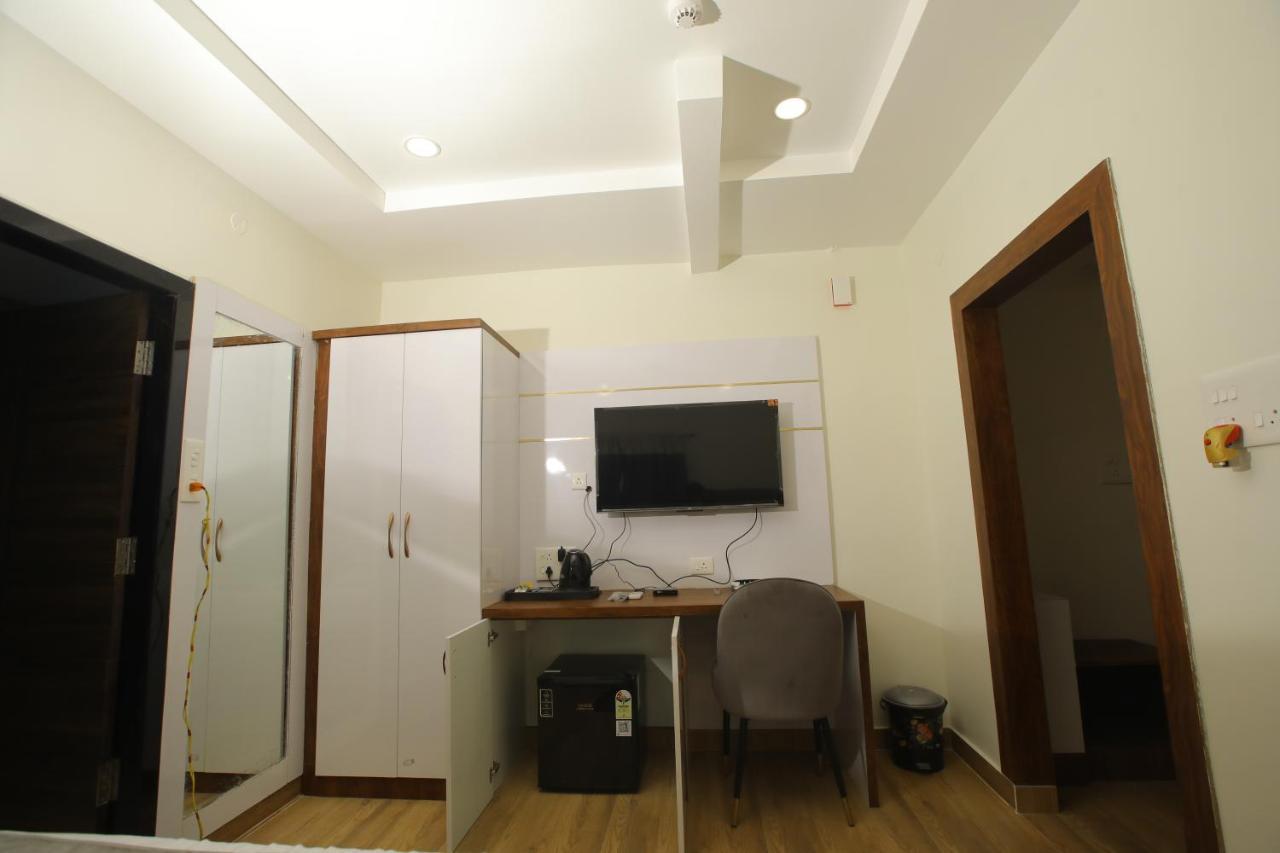 فندق Radha Rani Residency Khammam المظهر الخارجي الصورة